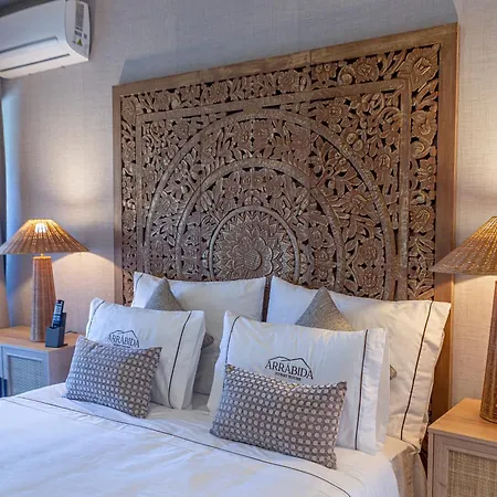 Bed & Breakfast Arrabida *